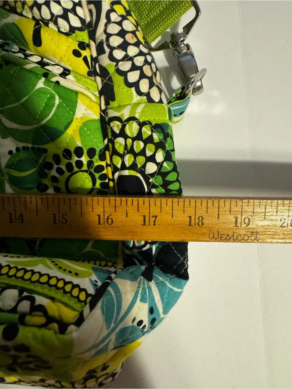 Vera Bradley Retired LIME’S UP Messenger/Lap Top Bag Green/Yellow/ White Padded